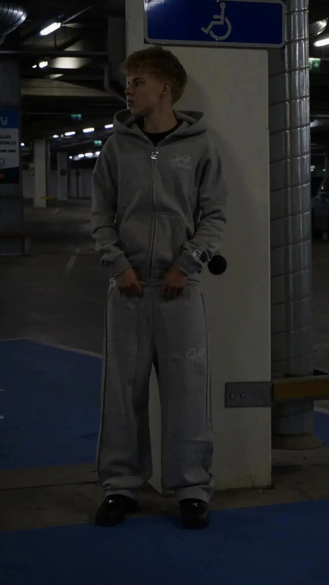 CELESTIC® Grey "Basic" Pants CELESTIC®