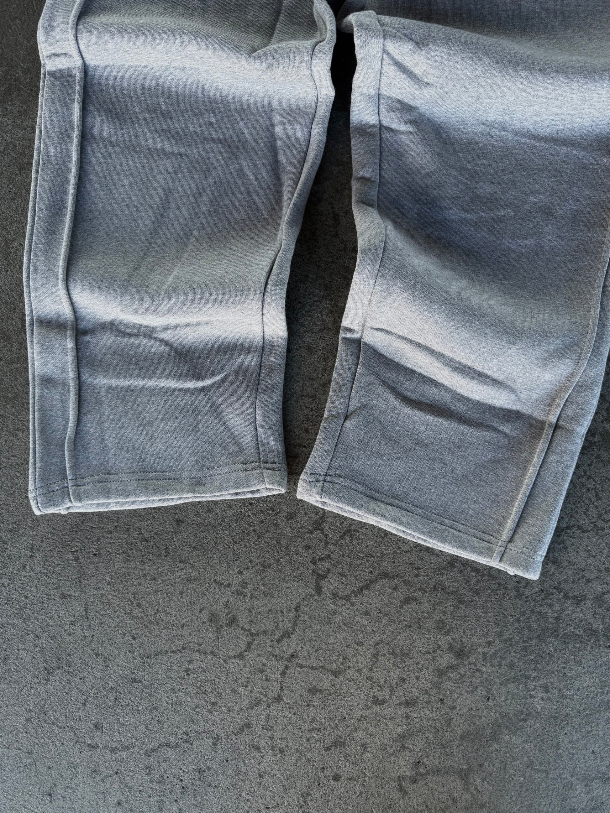 CELESTIC® Grey "Basic" Pants CELESTIC®