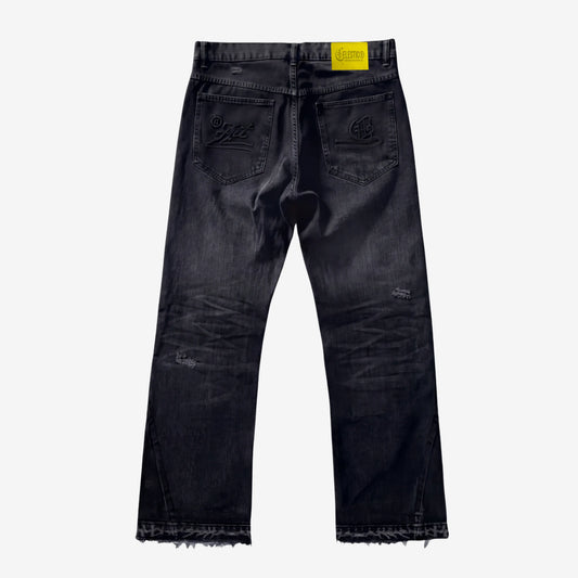 BLACK FLARED JEANS