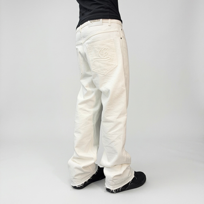 WHITE FLARED JEANS