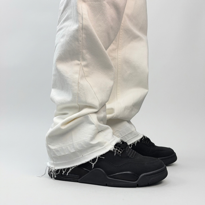 WHITE FLARED JEANS